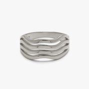 WAVY RING