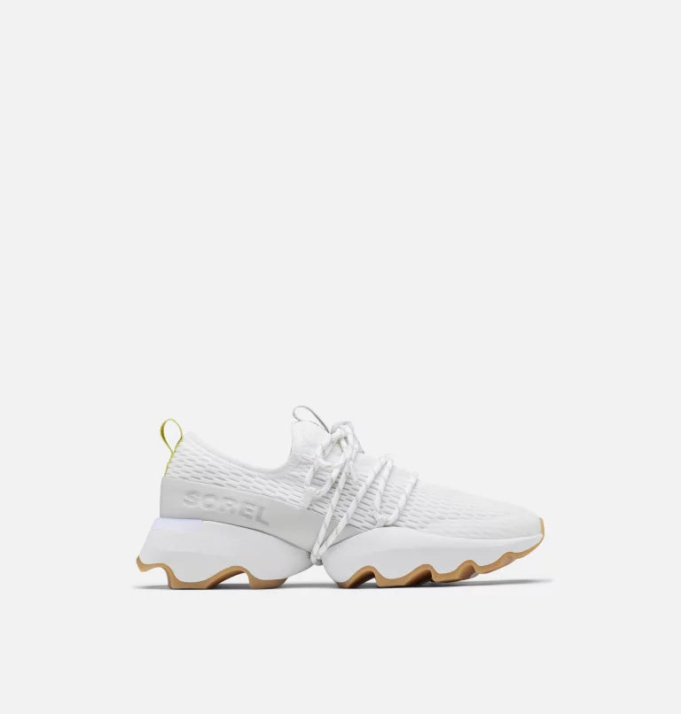 WOMEN'S KINETIC IMPACT LACE SNEAKER
